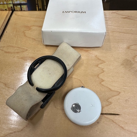 Vintage 80s/90s Pop Swatch - White Face/White Band - Good Condition - Picture 6 of 9